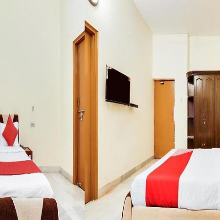 Anh Hotel Lucknow Zewnętrze zdjęcie