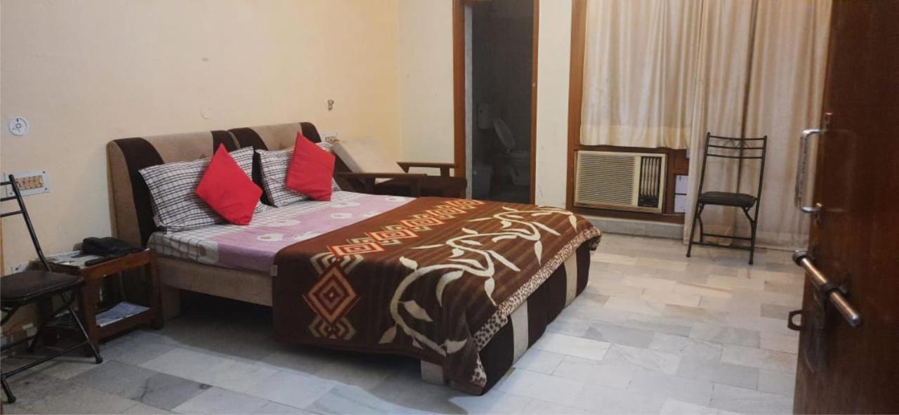 Anh Hotel Lucknow Zewnętrze zdjęcie