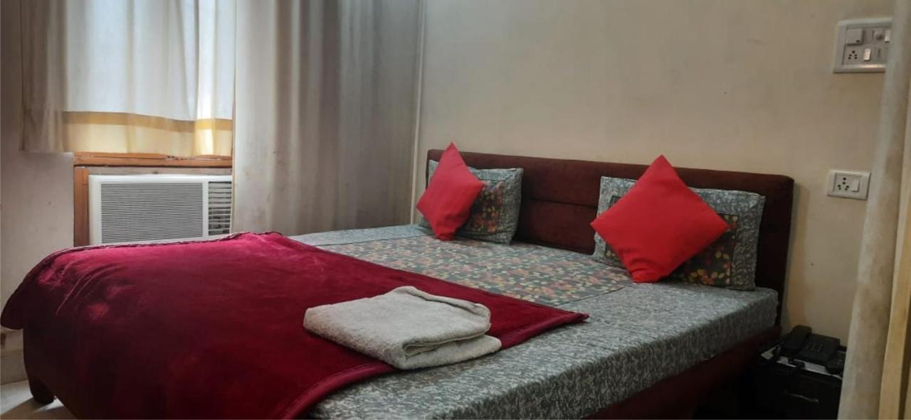 Anh Hotel Lucknow Zewnętrze zdjęcie