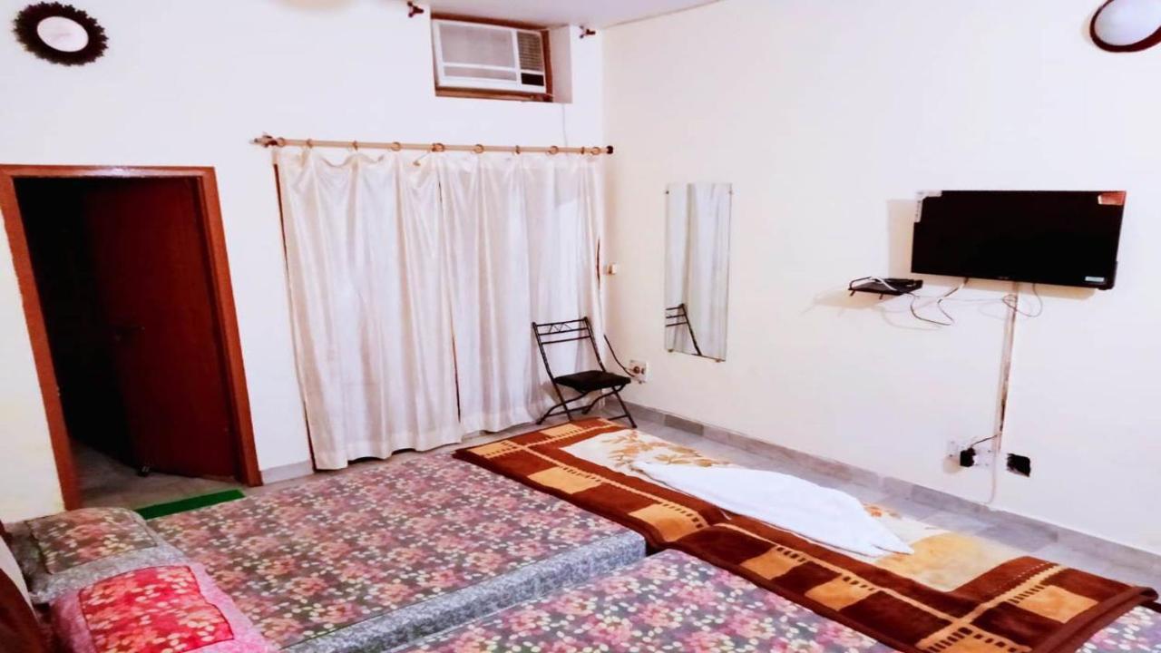 Anh Hotel Lucknow Zewnętrze zdjęcie